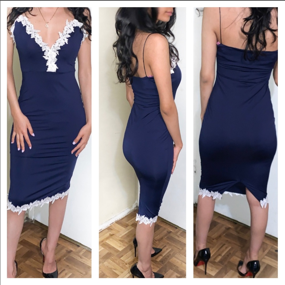 Blue and White Sleeveless V-Neck Bodycon Dress